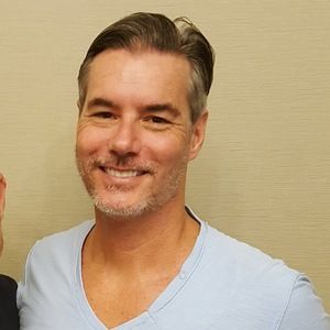 Meet your Posher, Tom